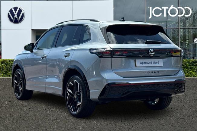Volkswagen Tiguan Photo 3
