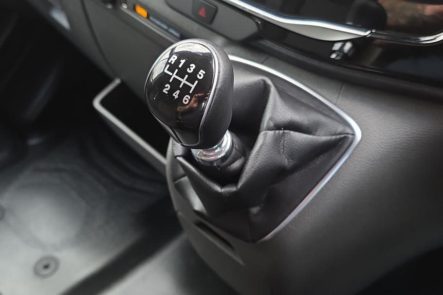Used Ford TRANSIT WV75TGX 9