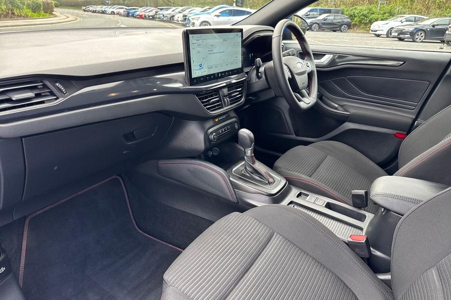 Ford FOCUS Photo autoimg-826c8f1485d642c0ce81bf2e9af3bdbb46b93b42.jpg