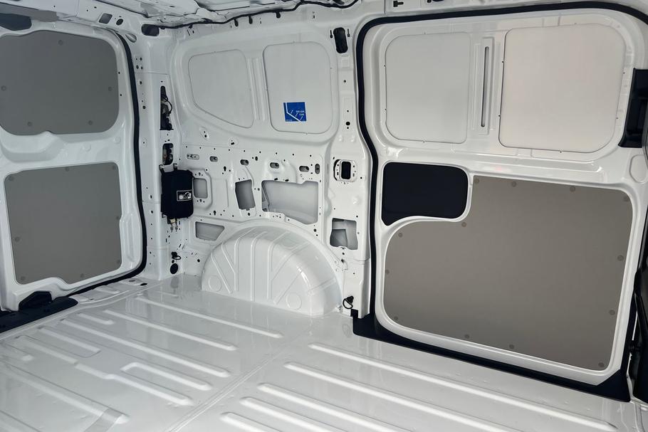 Used Ford E-TRANSIT CUSTOM MJ75WKO 37