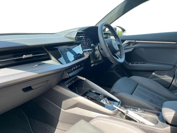Audi A3 Photo autoimg-827a76b1278ffb44abb4dcc0d7218002cbdffc8a.jpg