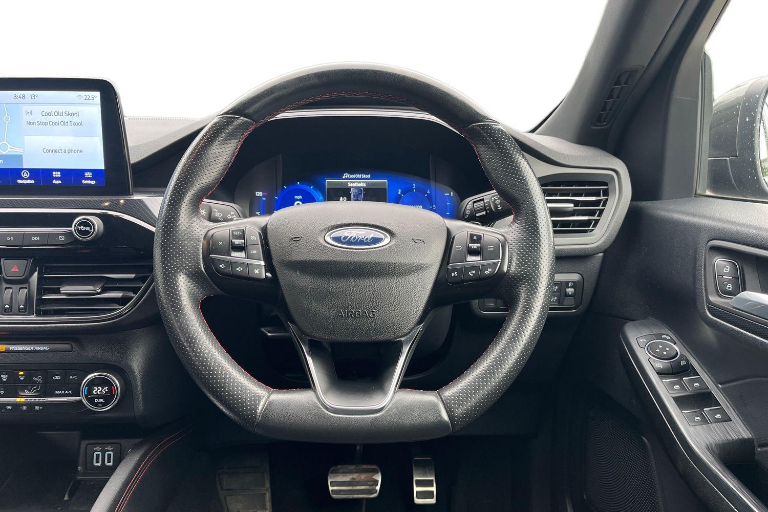 Ford KUGA Photo 10