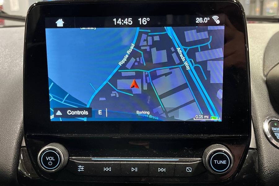 Ford EcoSport Photo autoimg-827df5a8d93077d4b8d194b0302c0b10cbdb710e.jpg