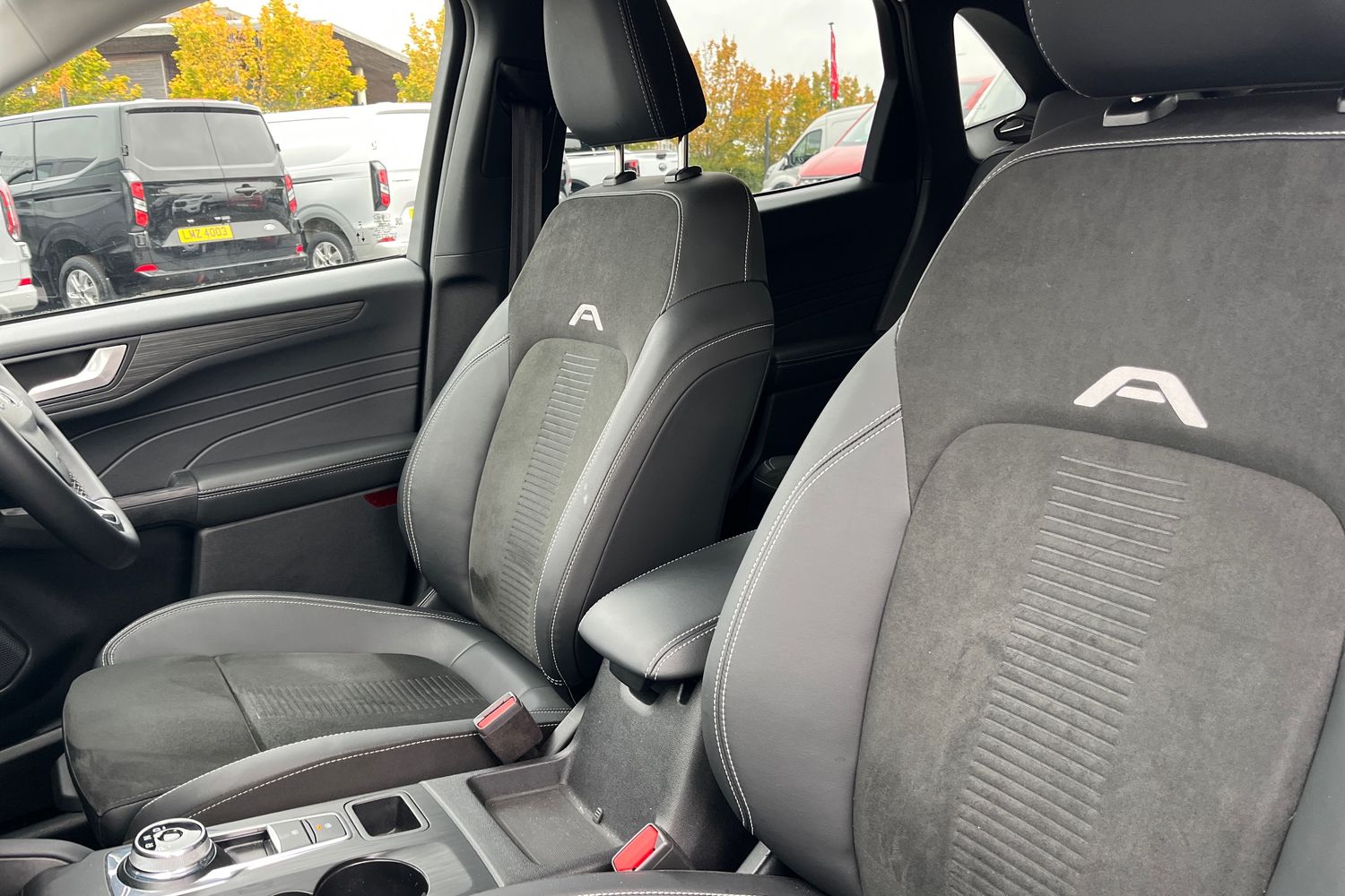 Ford KUGA Photo 18