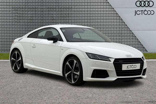 Audi TT Photo 1