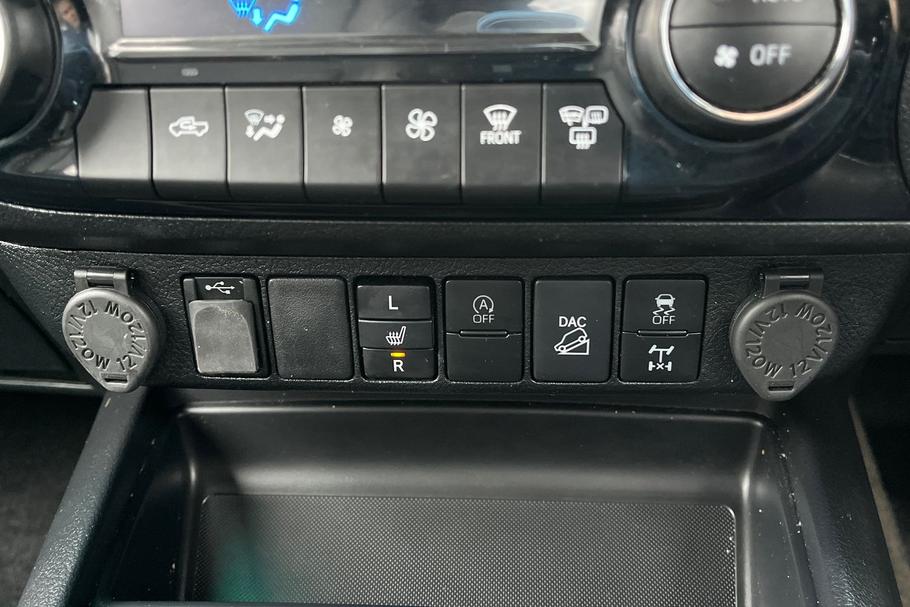 Used Toyota HILUX WD71GMY 25