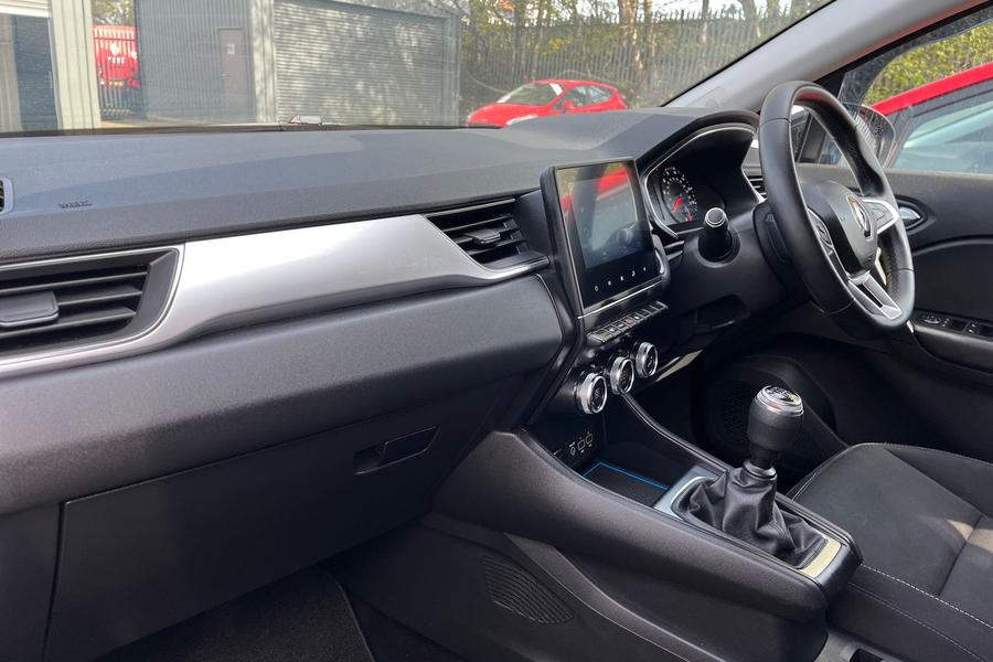 Renault CAPTUR Photo autoimg-8285db285ec560c7b78c14d564422a2ed95803f8.jpg