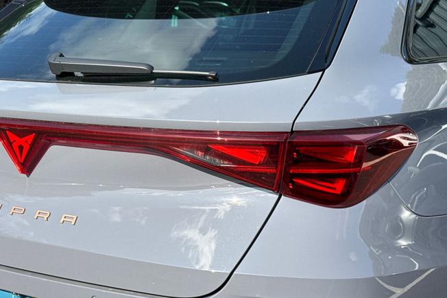 CUPRA Leon Photo 18