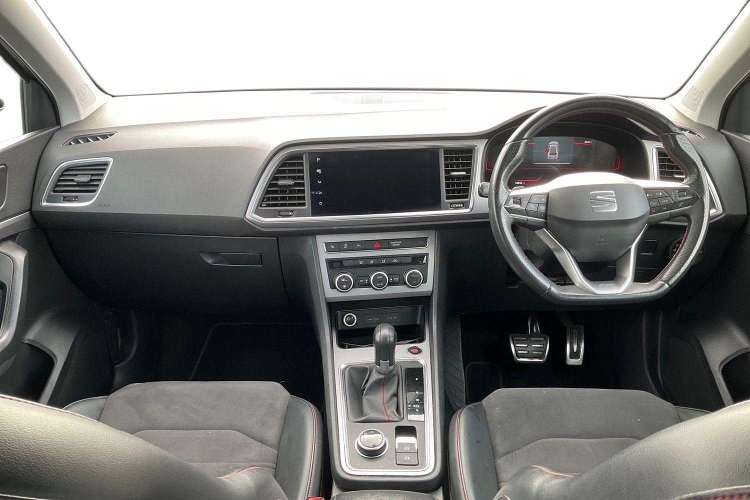 SEAT ATECA Photo 9