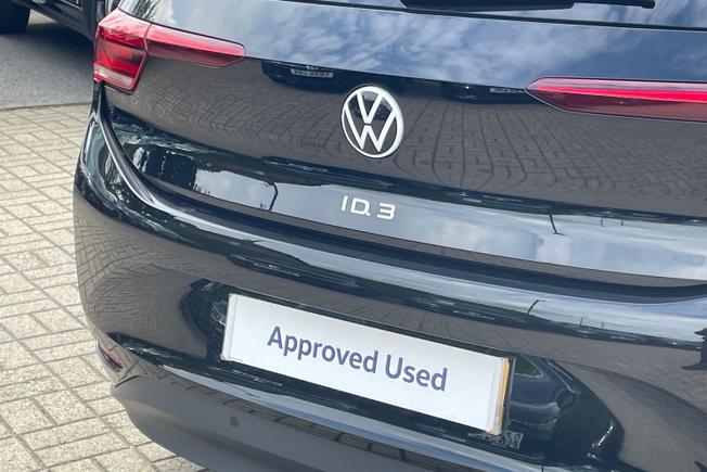 VOLKSWAGEN ID.3 Photo 21