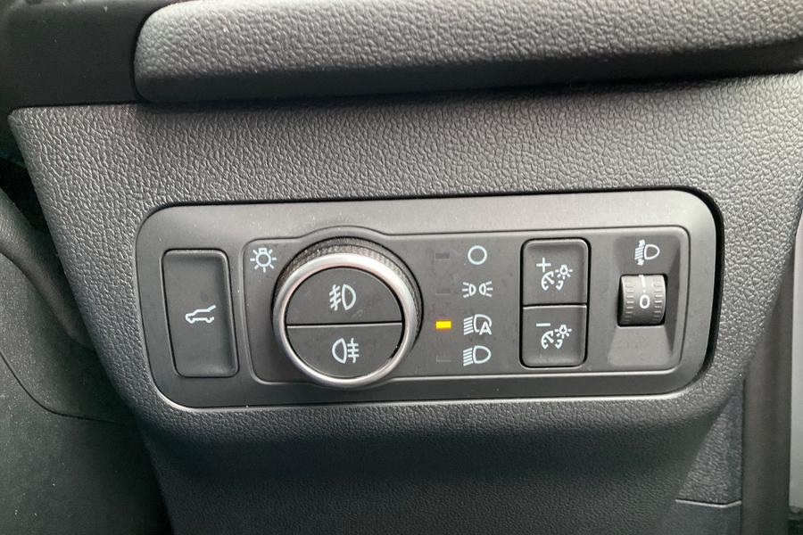 Ford KUGA Photo autoimg-82930336b7fb9feca1a4cb3202c959ff7e507977.jpg