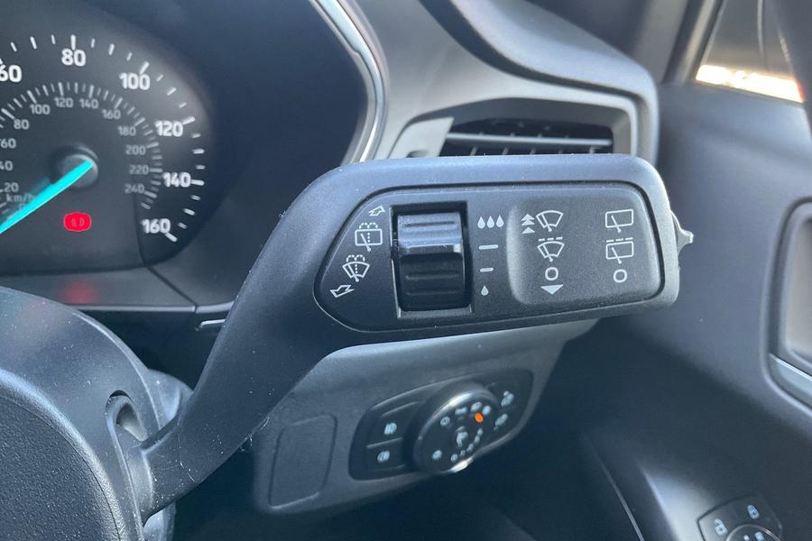 Ford Focus Photo autoimg-82975861c31713b79441c3d4755e2c540eeca84d.jpg