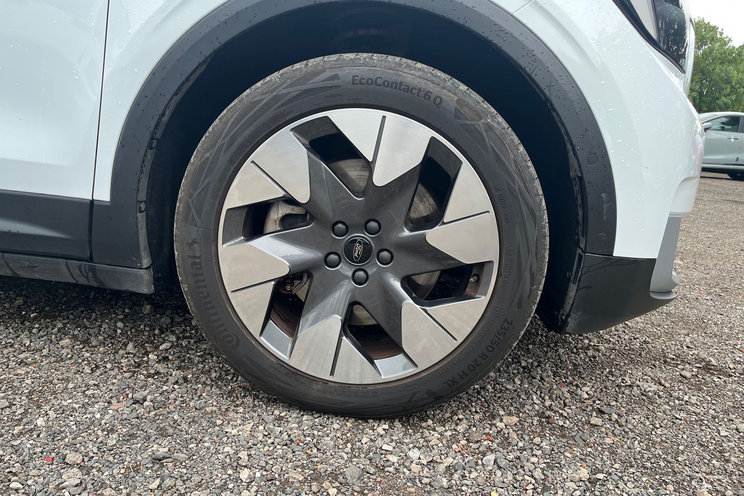 Ford Explorer Photo 23