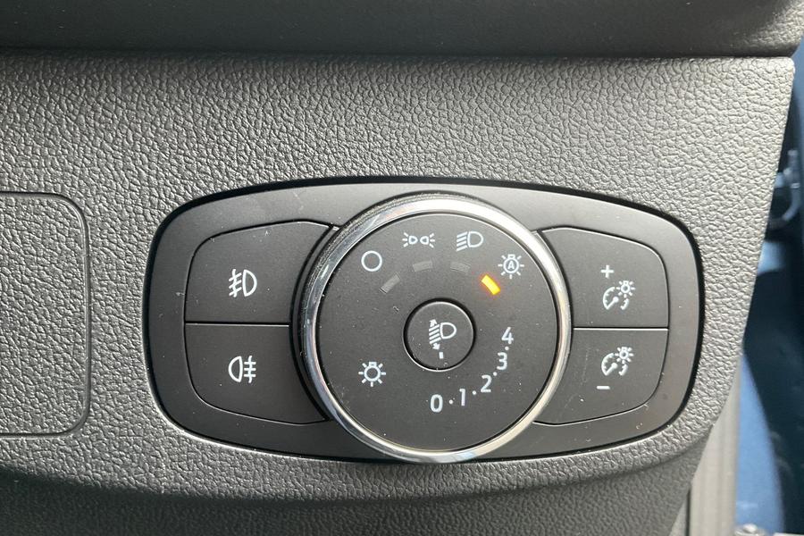Ford Focus Photo autoimg-829c8fed23a4881d9a49beec69906c98f91aa2b7.jpg
