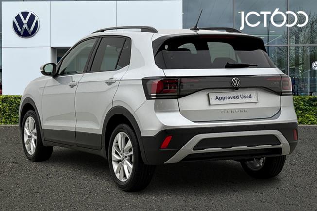 Volkswagen T-Cross Photo 3