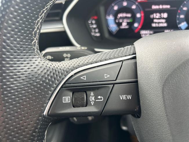 Audi Q3 Photo 16