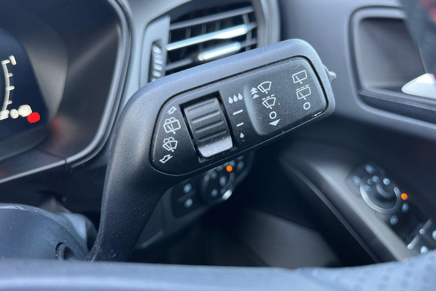 Ford FOCUS Photo 14