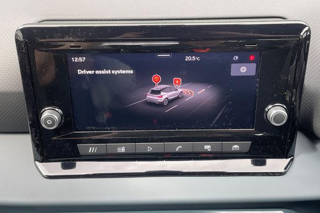 SEAT Arona Photo 30