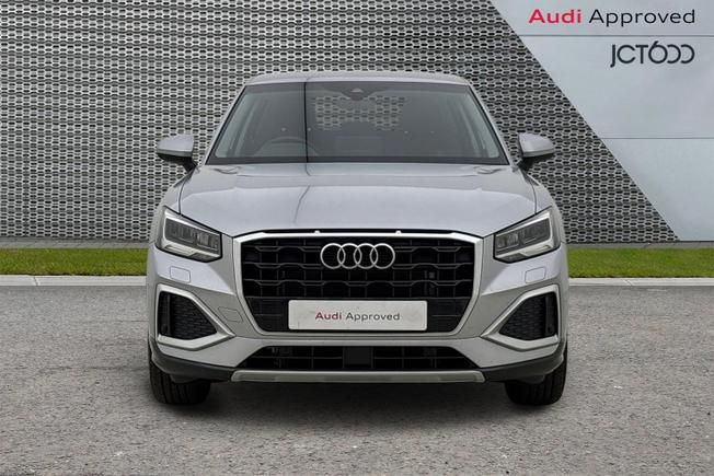 AUDI Q2 Photo 8