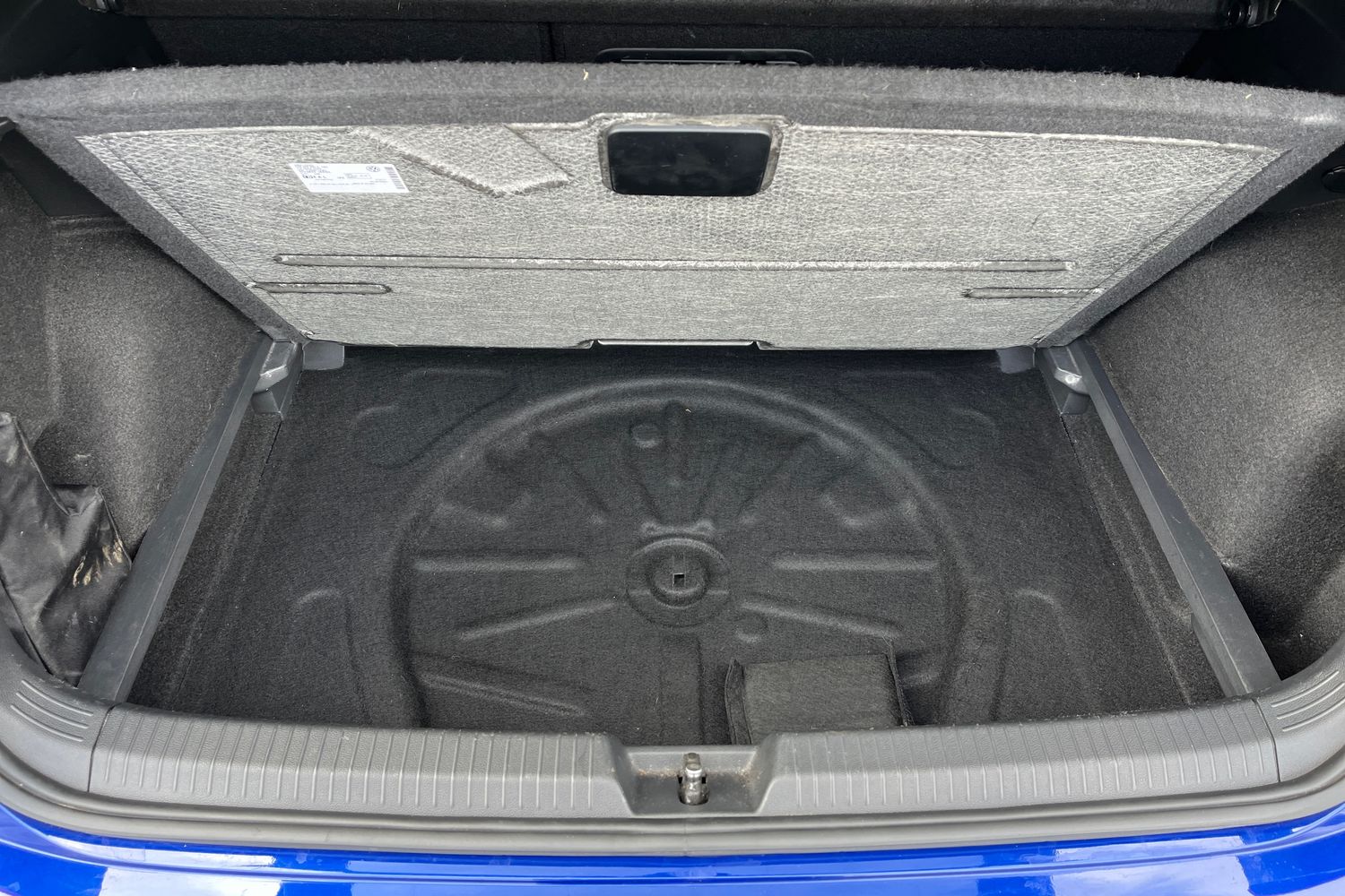 Volkswagen Golf Photo 23