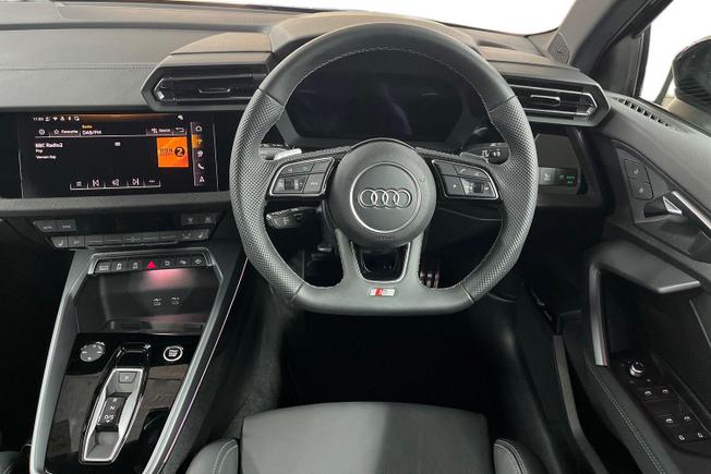 AUDI A3 Photo 11