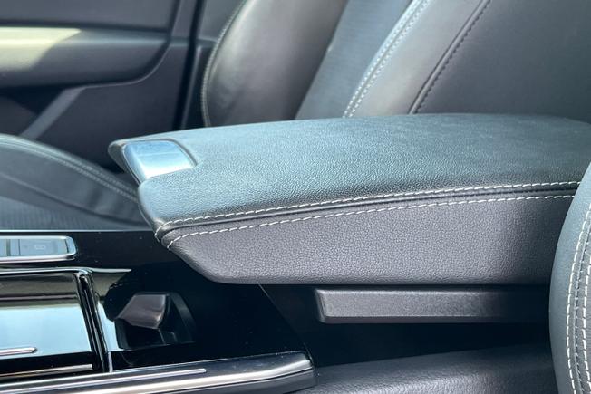Audi A6 Saloon Photo 37