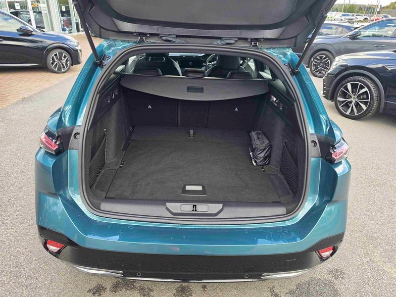 Used Peugeot 308 SW PK73AEM 18