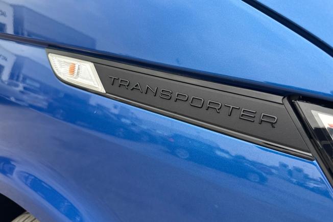 VOLKSWAGEN Transporter Photo 24