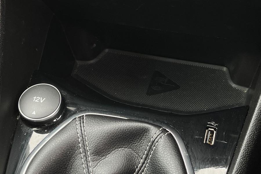 Ford FIESTA Photo autoimg-82c7e68b27e2cf2dfcd59e22bbb06237493543b3.jpg