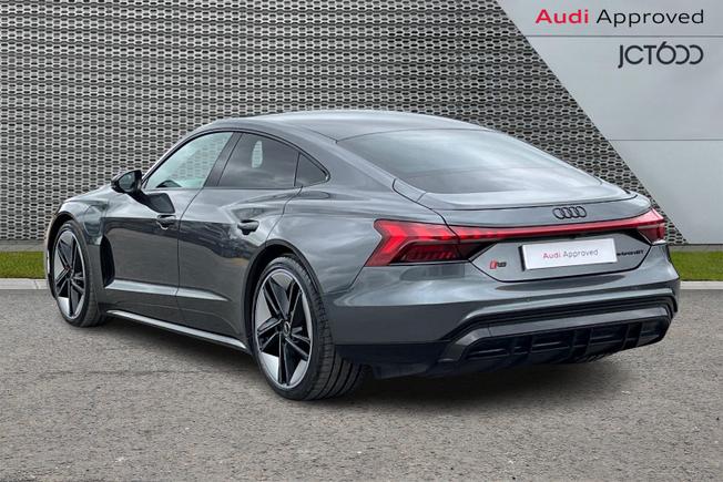 AUDI Rs E-Tron Gt Photo 3