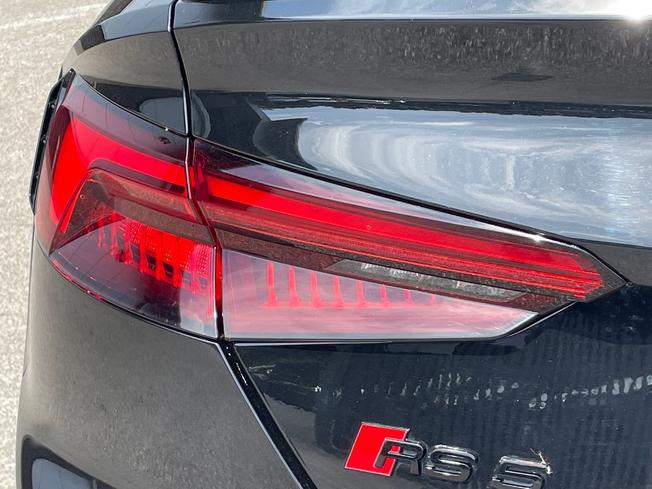 AUDI RS5 Photo 23