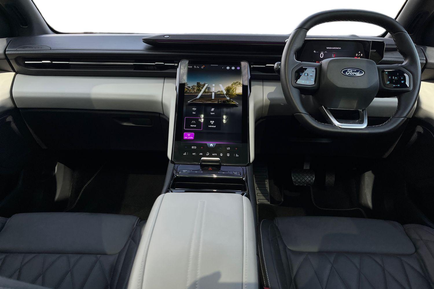 Ford EXPLORER Photo 9