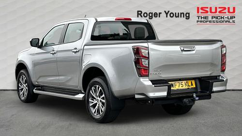 Isuzu D-MAX Photo autoimg-82d28a28ad3cb6b6db9b33e9d8d99c2a7f6e48be.jpg
