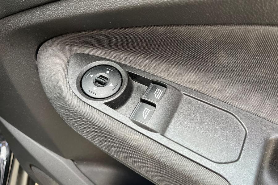 Ford C-MAX Photo autoimg-82d413418870226a6c4a05fcfc1dd8a03237e90c.jpg