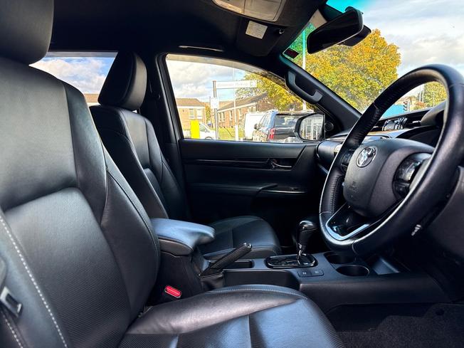 Toyota Hilux Photo 52