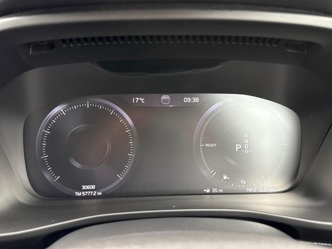 VOLVO Xc40 Photo 15