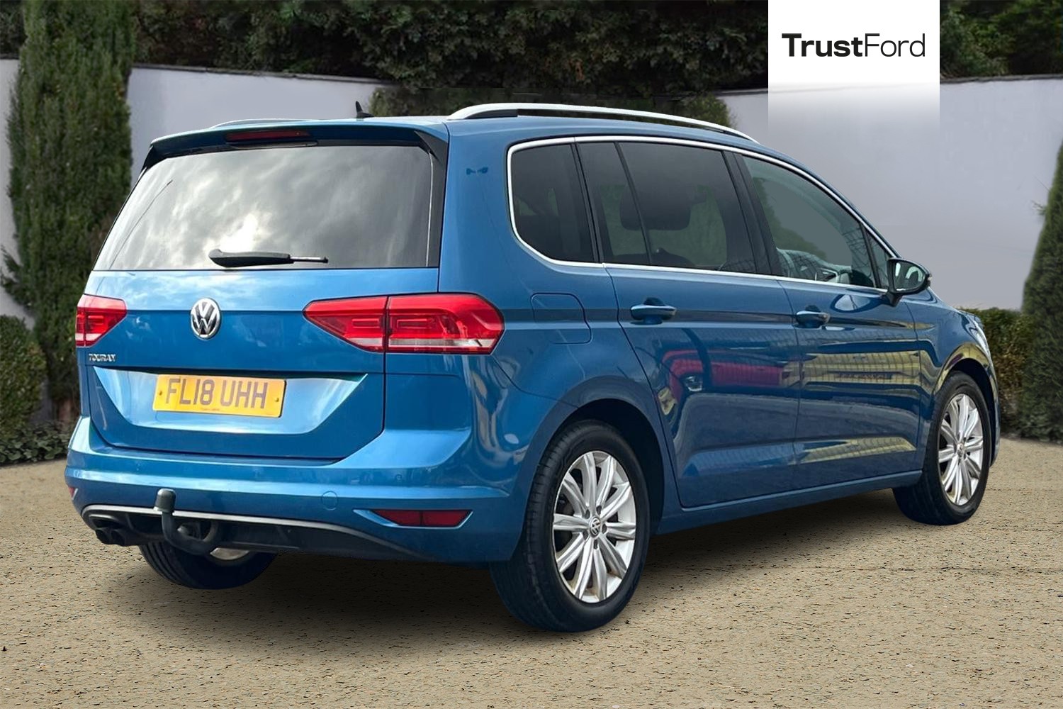 Volkswagen TOURAN Photo 3