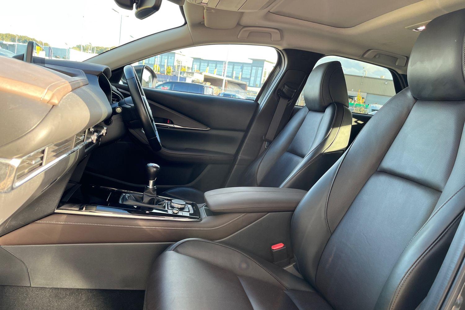 Mazda CX-30 Photo 18