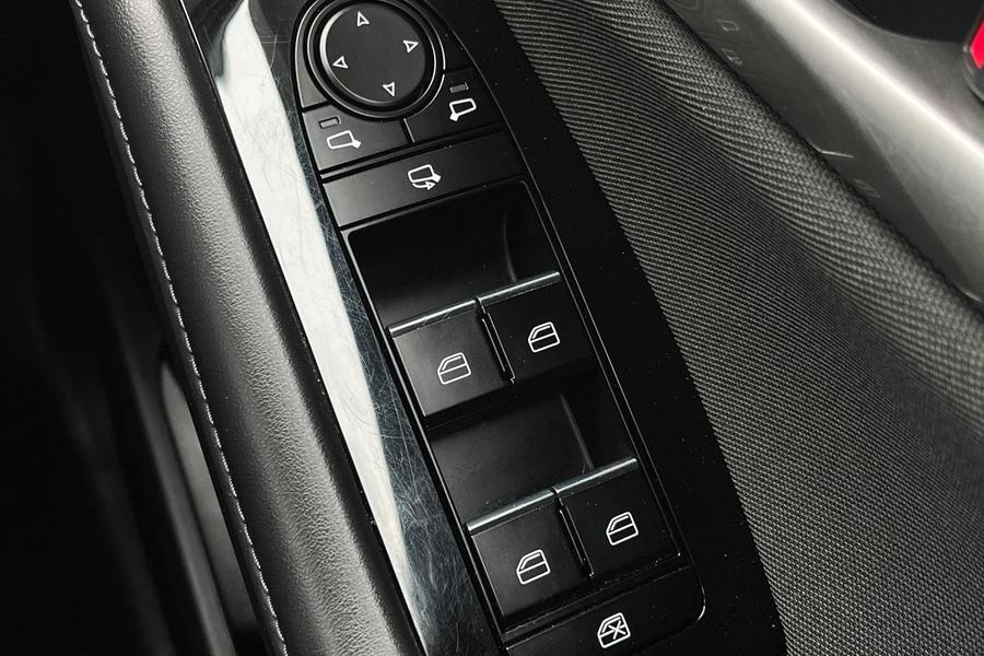 Mazda CX-30 Photo autoimg-82da287345f240a469a4b8125d632b185fde6cc1.jpg