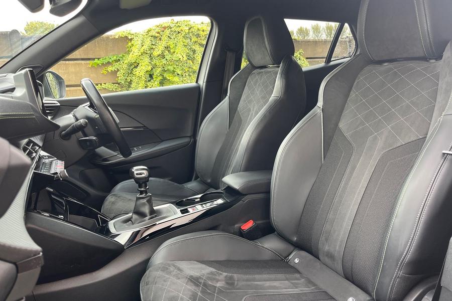 Peugeot 2008 Photo autoimg-82db5a2aa544355aa125fd0a7c6b5d78bf24518b.jpg