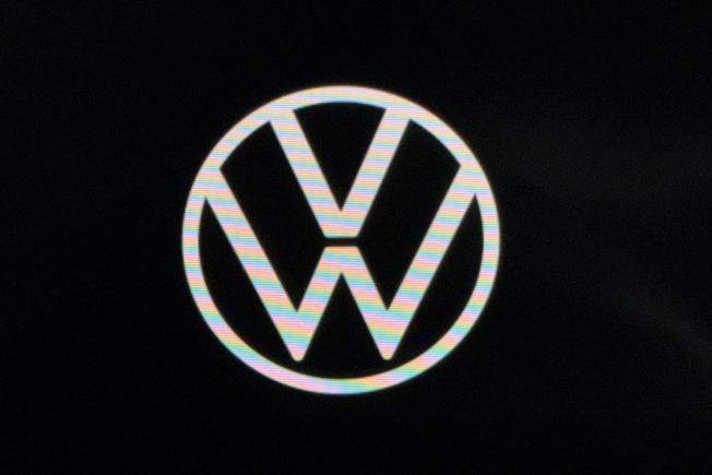 VOLKSWAGEN Polo Photo 28