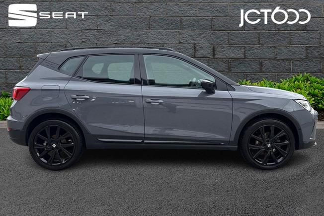 SEAT Arona Photo 4