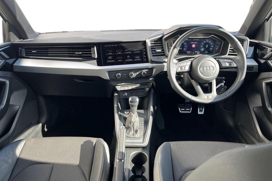 Audi A1 Photo autoimg-82e0148654a68421b7d2f6e4707aefc91b47a2bf.jpg