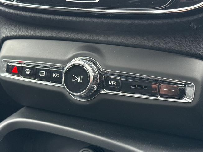 VOLVO Xc40 Photo 53