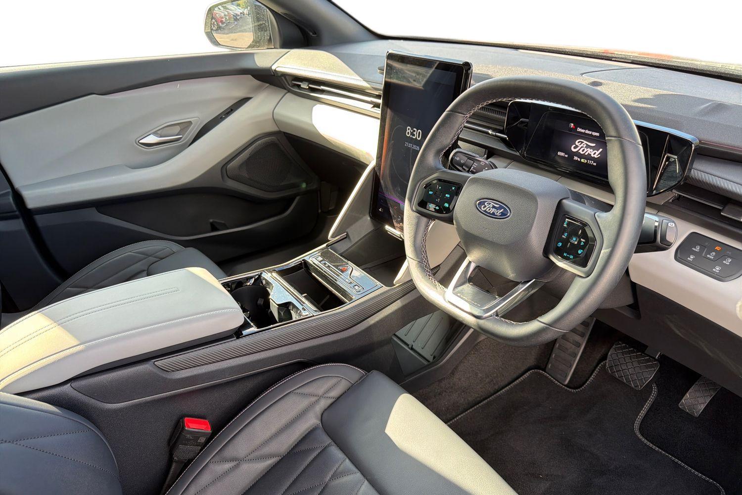 Ford EXPLORER Photo 8