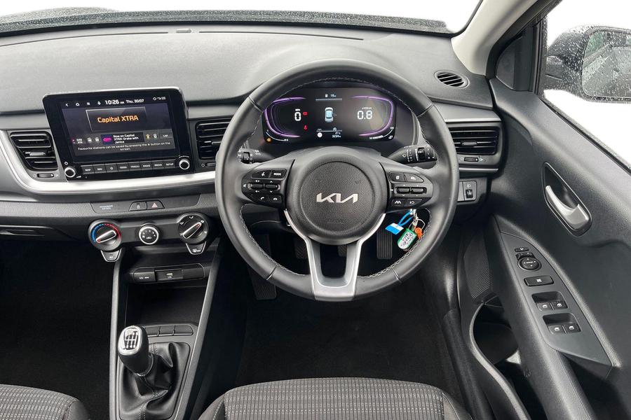 Kia STONIC Photo autoimg-82e27ce21f1b178bfc608b69924a329bc08833f5.jpg