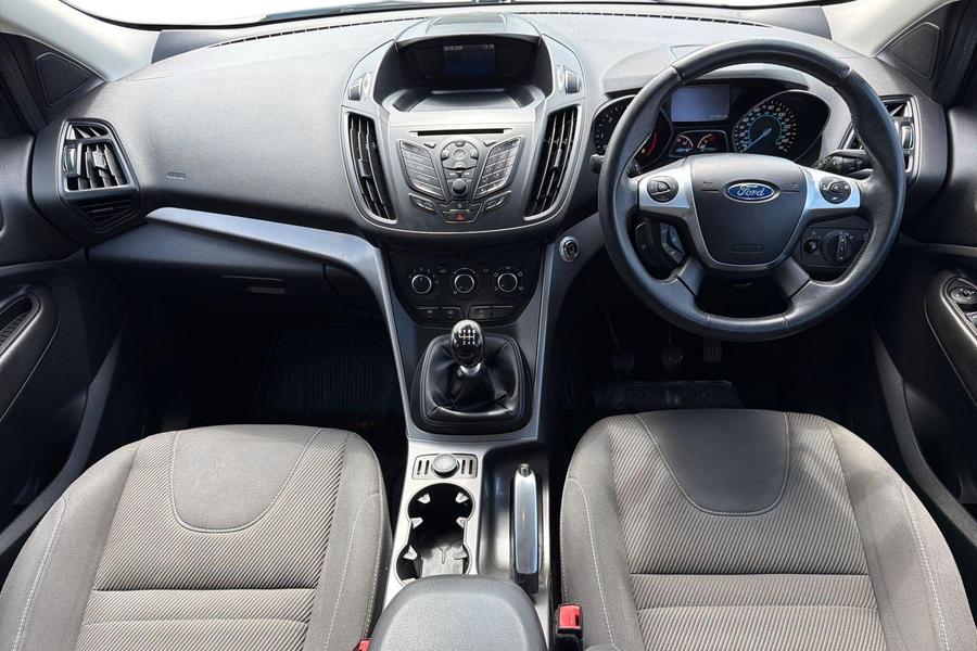 Ford KUGA Photo autoimg-82e2debdd462775dfd9fd2b632099c6968f73dbe.jpg
