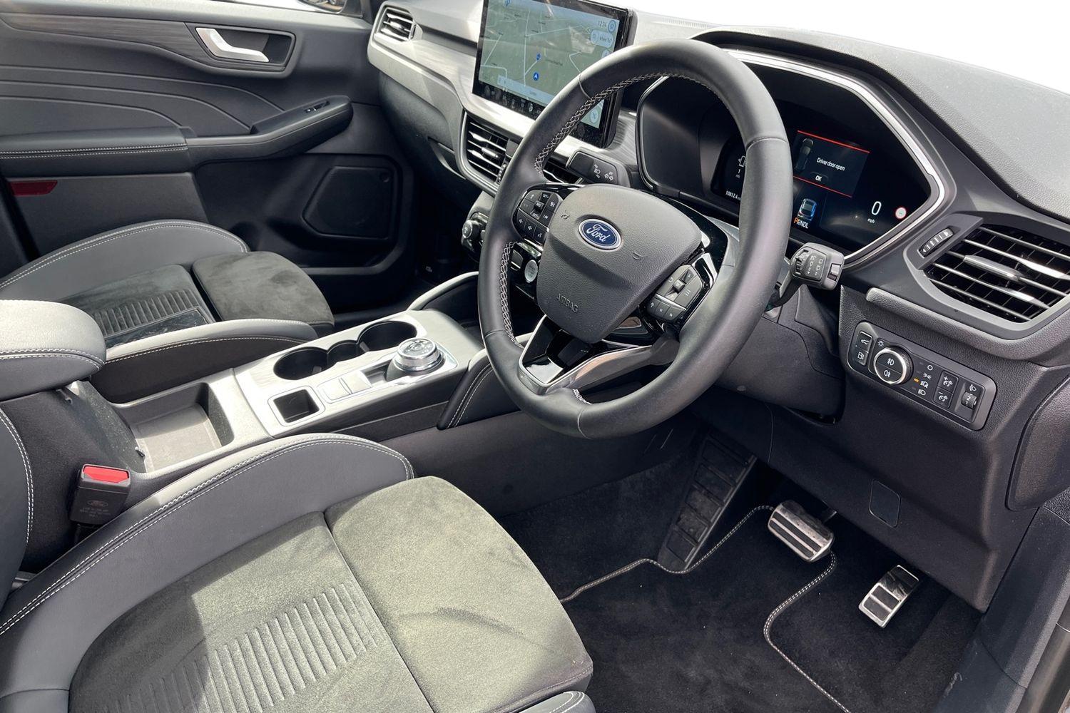 Ford KUGA Photo 8