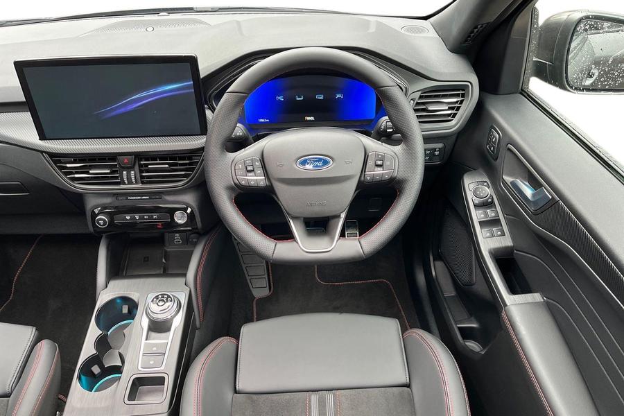 Ford Kuga Photo autoimg-82e895a62c712b6c7516164bfc44b0701247ac4c.jpg