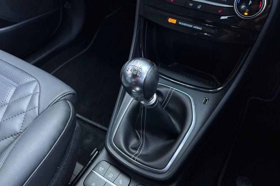Ford PUMA Photo autoimg-82ee42be066c8de8eda676a6988ca8130616611f.jpg